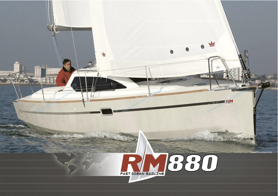 rm 880 yacht