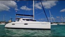 Fountaine Pajot Mahé 36 DUO : Au mouillage en Guadeloupe