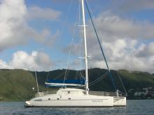 Au mouillage - Fountaine Pajot Bahia Maestro, Occasion (2003) - Martinique (Ref 213)