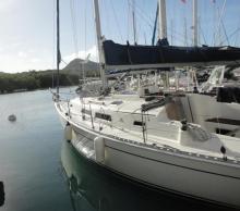 Hanse 311: En marina