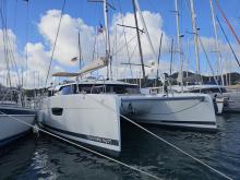 Fountaine Pajot Elba 45 maestro : En marina autre vue