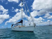 Bénéteau Oceanis 430  : Au mouillage en Martinique