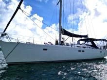 Bénéteau Oceanis 473 : Au mouillage en Martinique