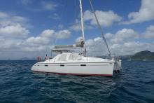 Alliaura Marine Privilege 395 : Au mouillage en Martinique