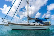 Young Sun Westwind 35 : Au mouillage en Martinique